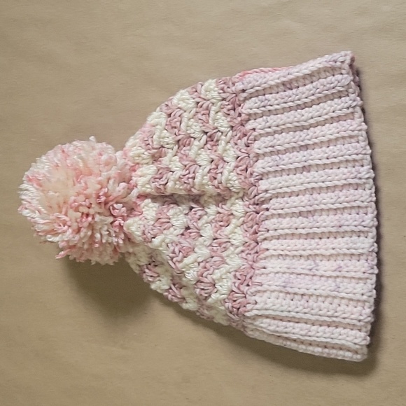 Handmade toque - Picture 2 of 3